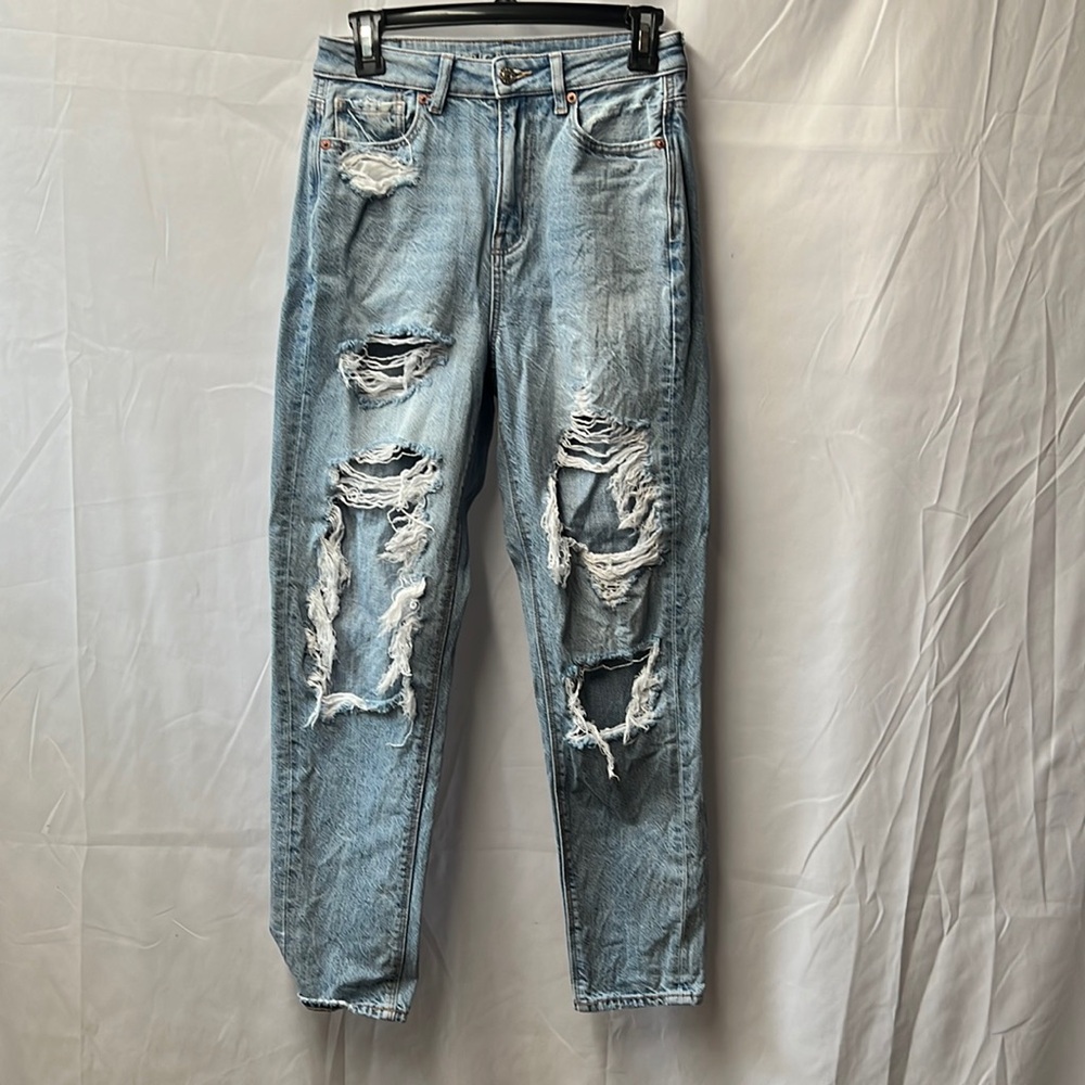 American Eagle Light Wash Heavily Distressed Mom Jeans Size 0 Regular